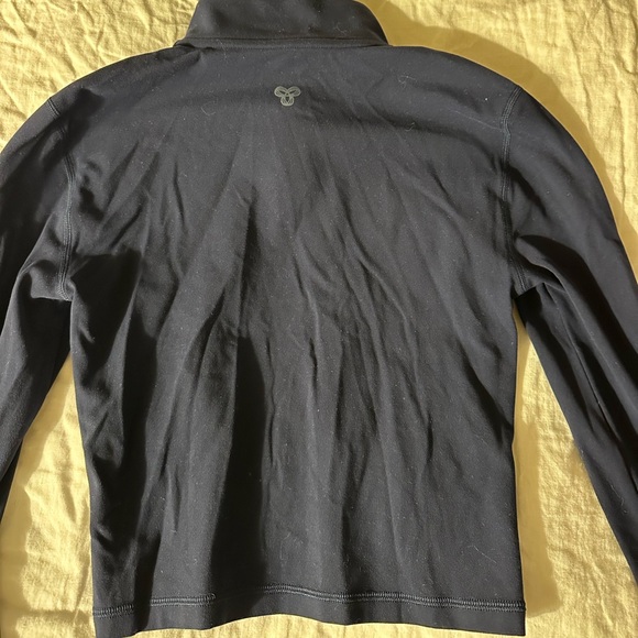 Aritzia TNA Action Navy Zip Up - Picture 3 of 3